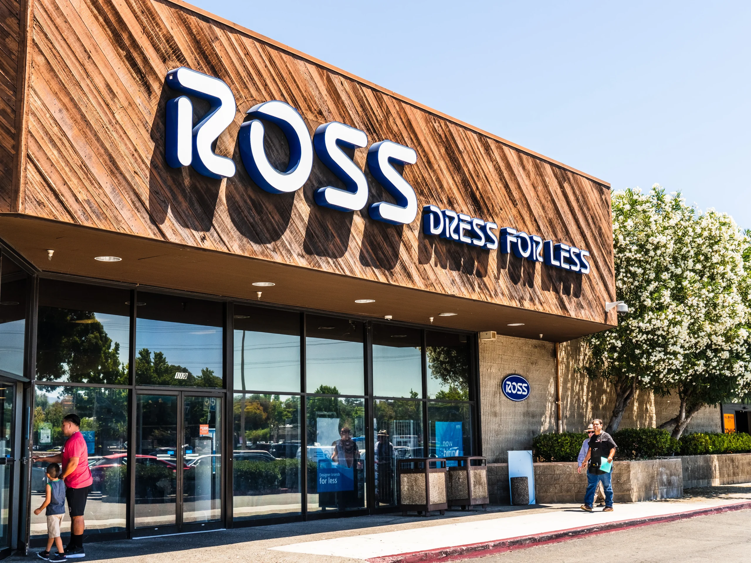 Why Ross Stores (ROST) Is a Top Retail Stock to Buy Amid Economic Uncertainty