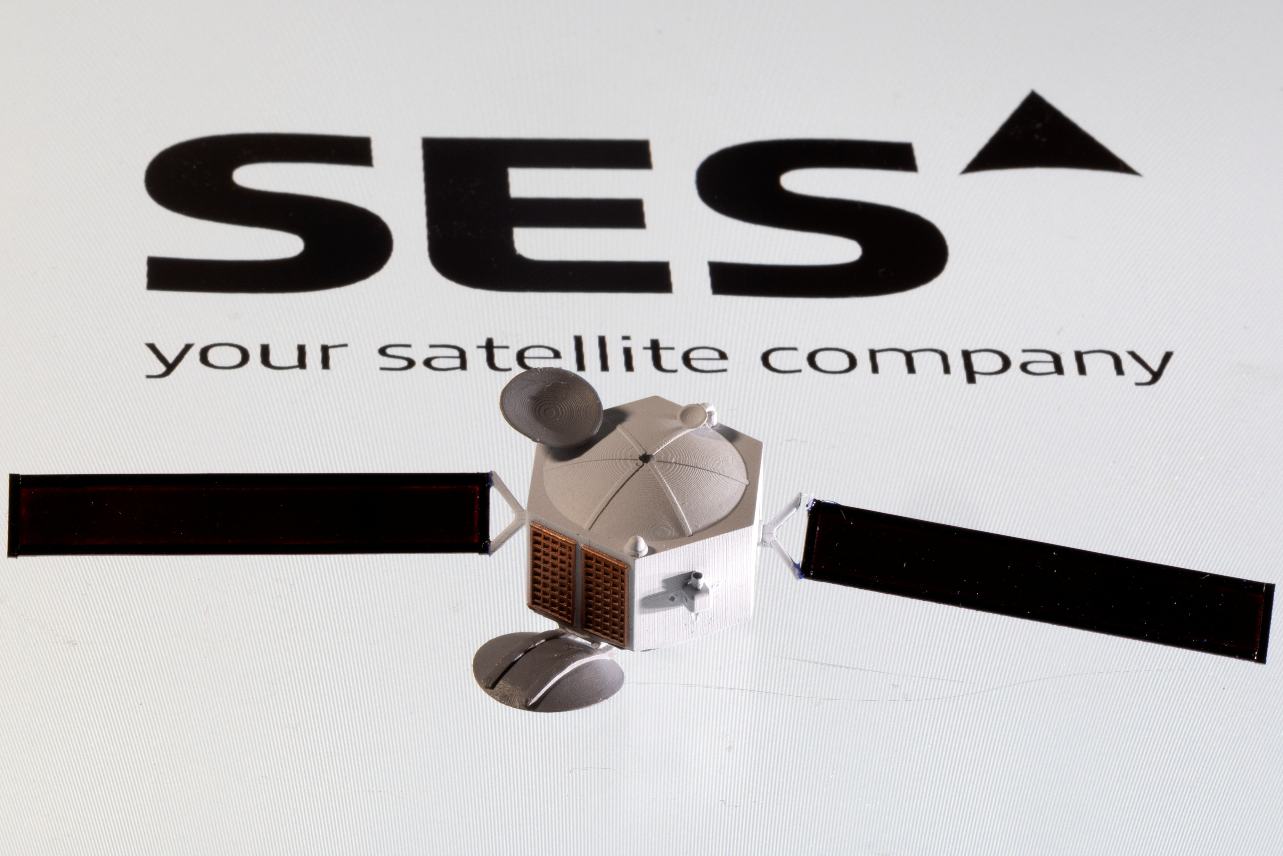 EU to Decide on SES–Intelsat €3.1B Merger by June 10