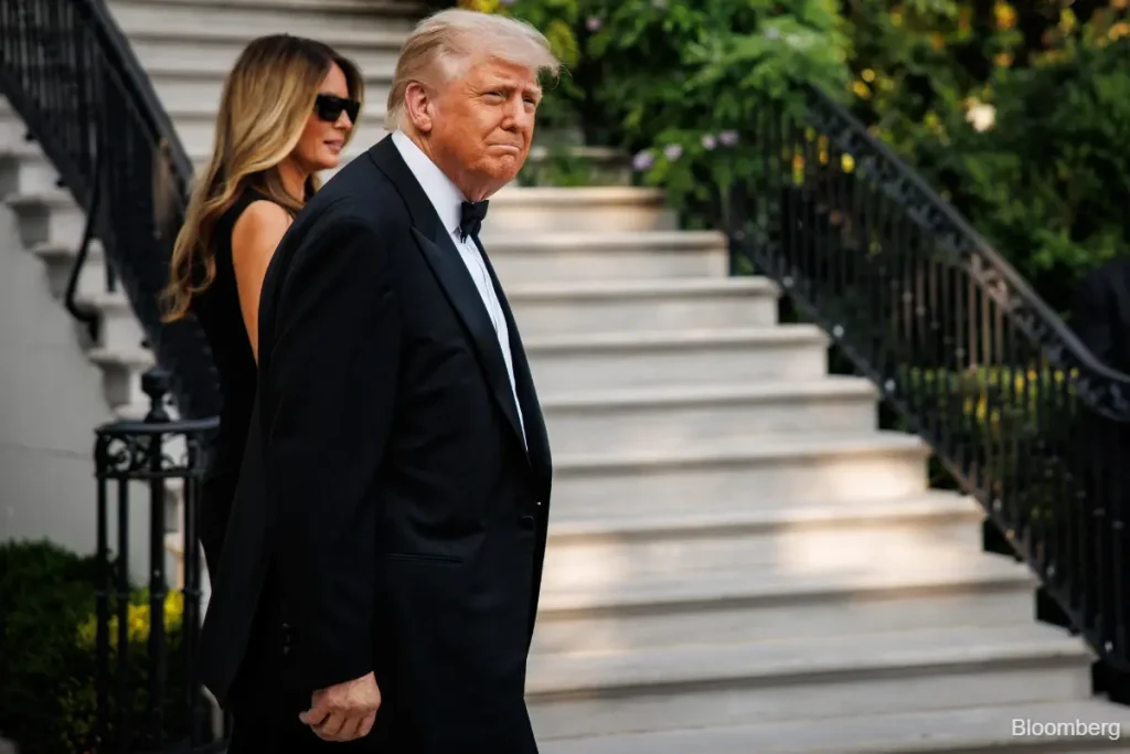 Trump Announces New Unilateral Tariffs to Be Set Within Weeks