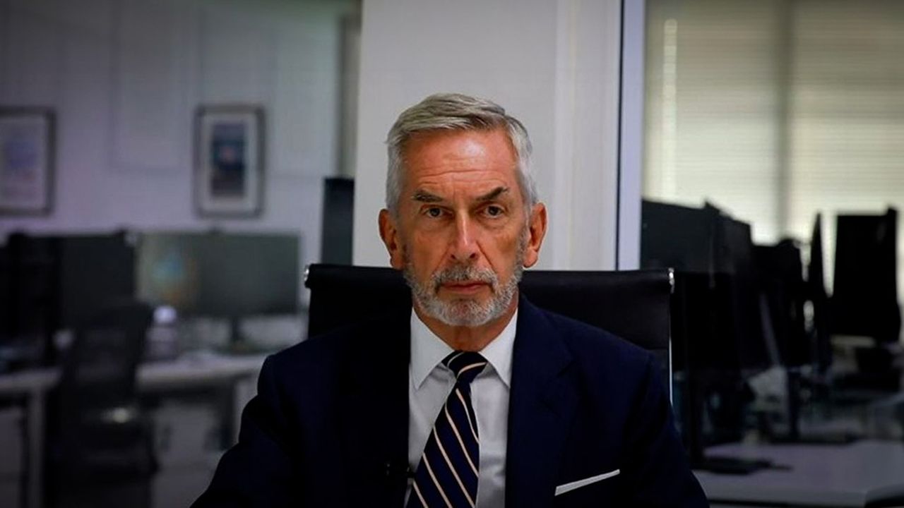 Why Billionaire Terry Smith Sold All His Apple Shares and Bet Big on Zoetis | iXbroker Market Analysis